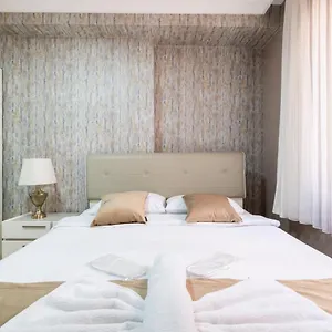 4* Hotel The Chanka Residance